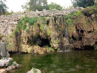 Le Jardin Buyeblaṭen Tixerbin