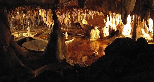 Les Grottes Féeriques d'Aokas