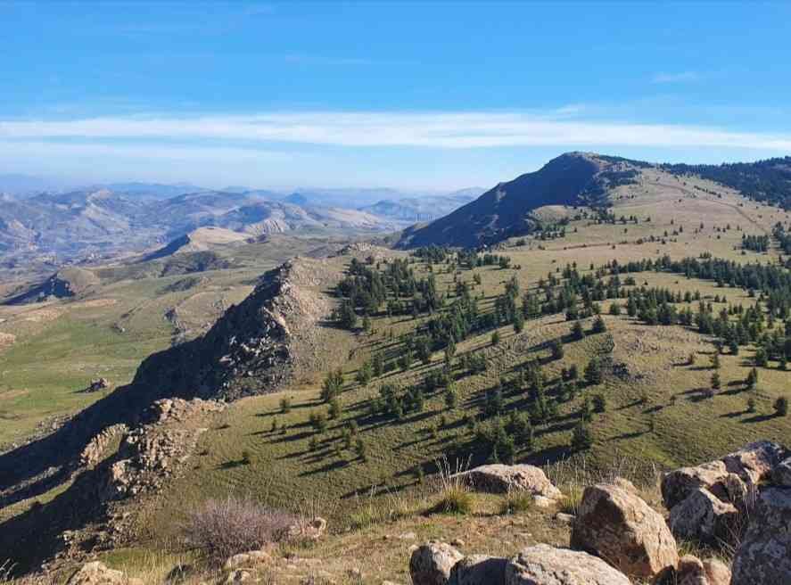 Le Mont Megres à Aïn Abessa