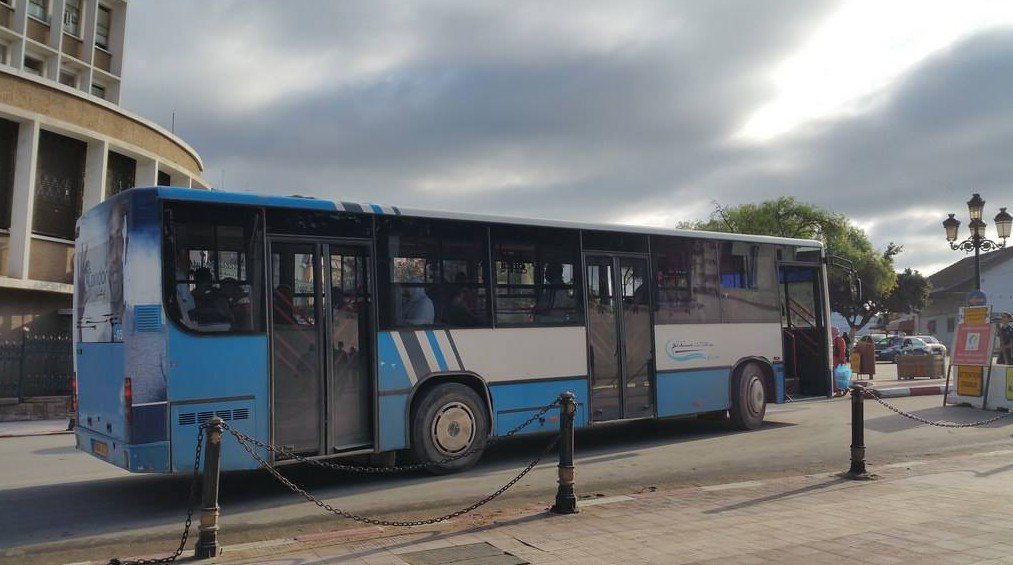 Bus de l'ETUSM circulant à Mostaganem