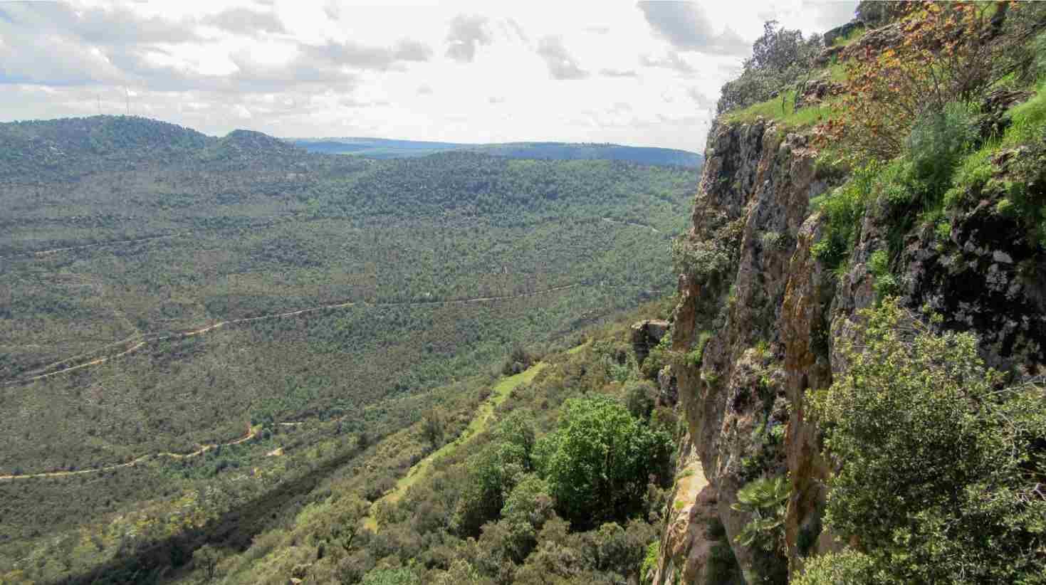 Les Montagnes de Hafir