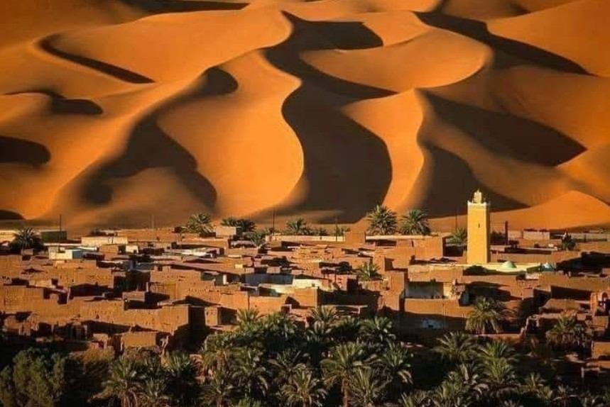 Le Village de Kerzaz sur la route d'Adrar