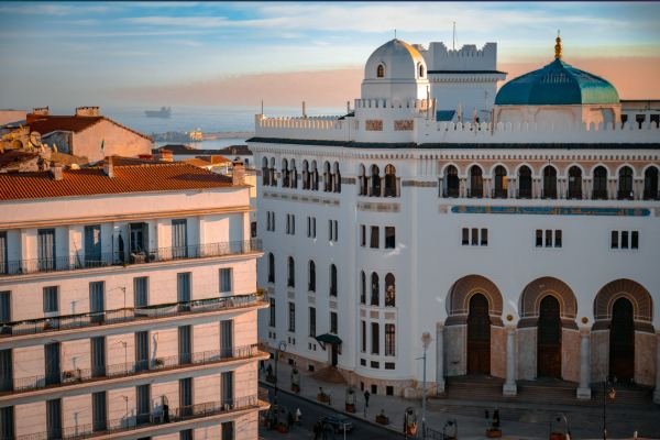 Visiter Alger la Blanche