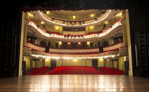 Le Théâtre Abdelkader Alloula