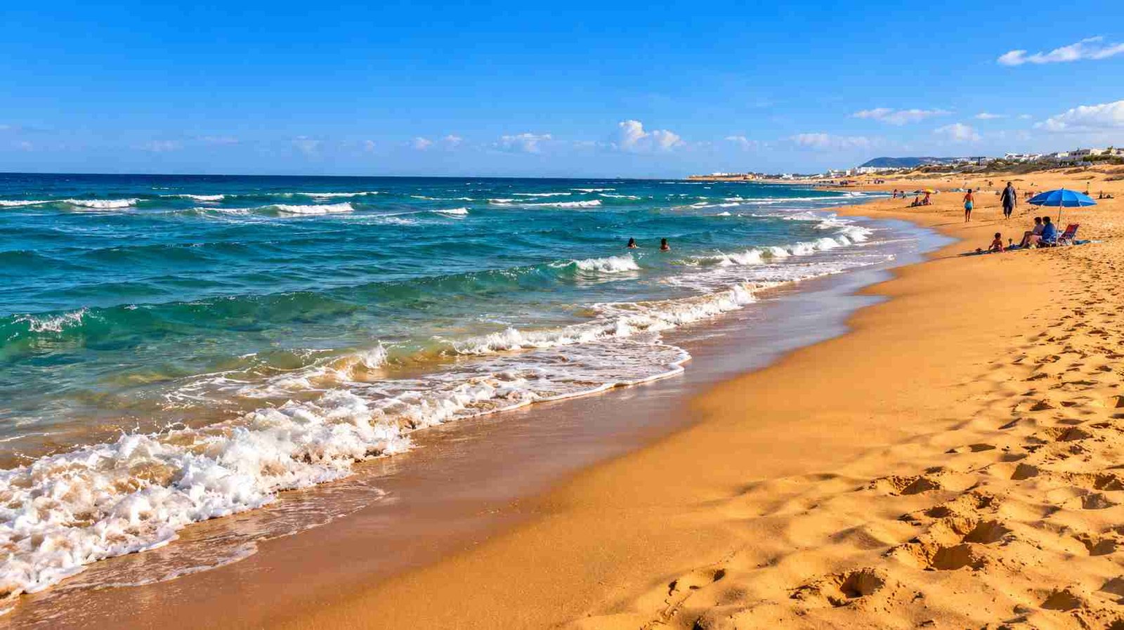 Plage Ouréah à Mazagran, sable et mer dans la wilaya de Mostaganem