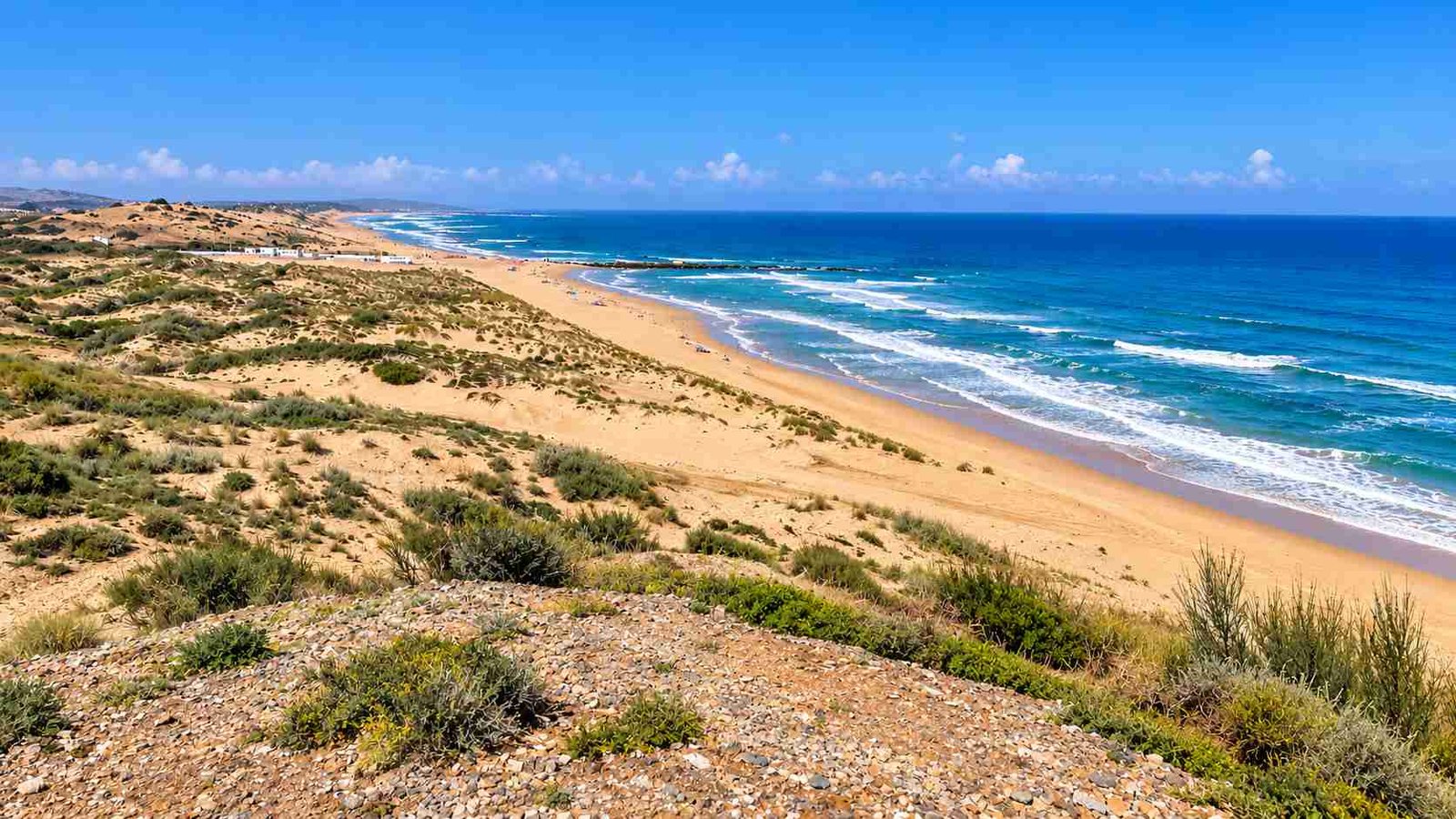 Plage de Sidi Mansour à Fornaka sur le littoral de Mostaganem
